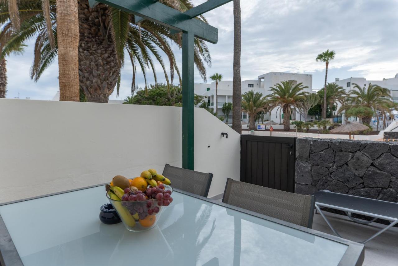 luxury casa playa roca bord de mer Costa Teguise Exterior foto