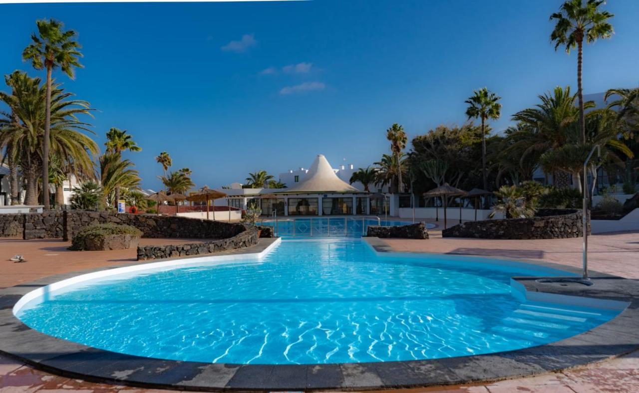 luxury casa playa roca bord de mer Costa Teguise Exterior foto