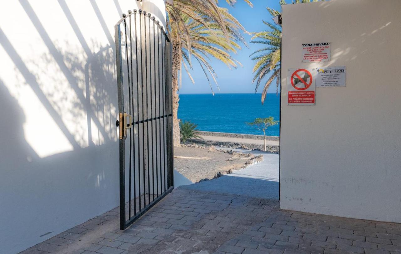 luxury casa playa roca bord de mer Costa Teguise Exterior foto