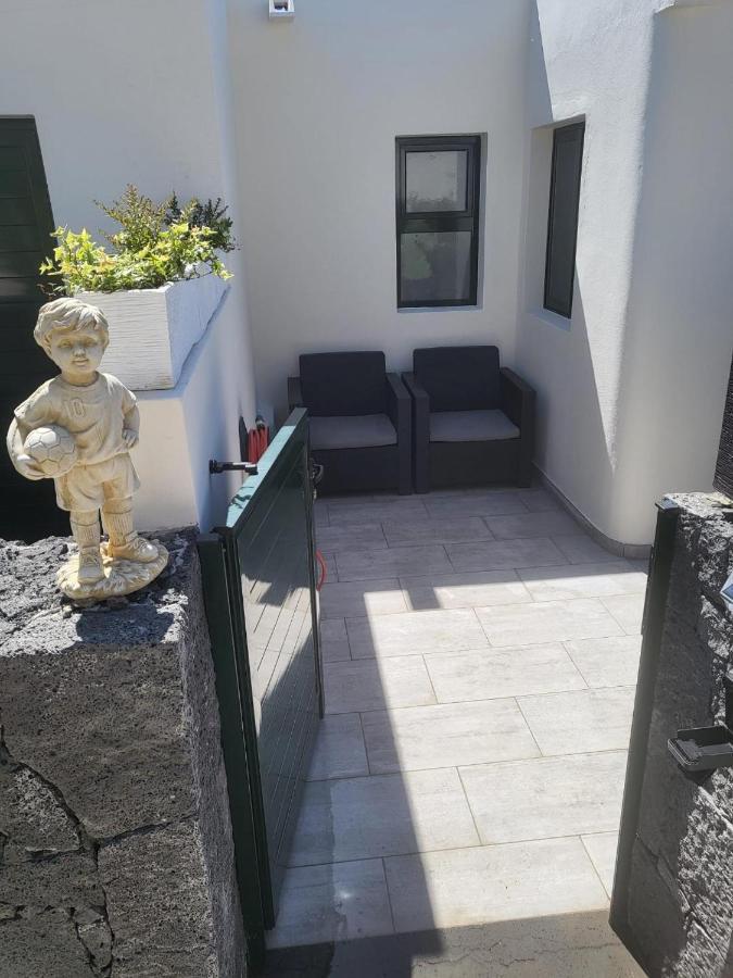 luxury casa playa roca bord de mer Costa Teguise Exterior foto